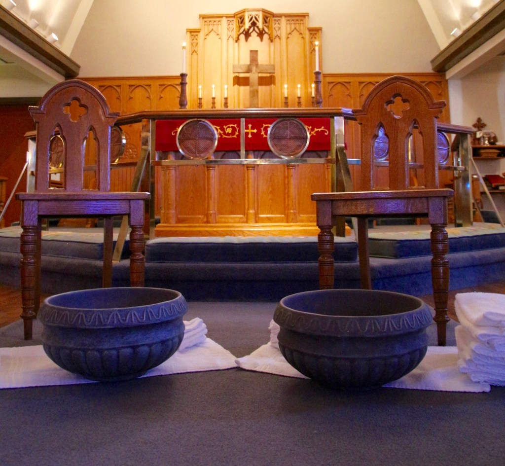 Let’s Never Stop Loving – A Maundy Thursday Sermon On John 13:1-17,&nbsp;31-35